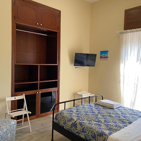 Elena House Apartment Napoli Bagian luar foto